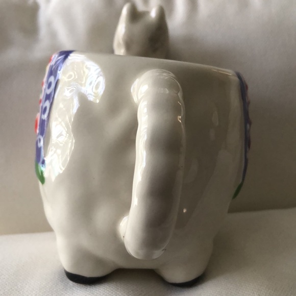 🎉🇲🇽Hand-Painted Adorable Festive Alpaca Mug - Cinco de Mayo gift? 🤩 - Picture 3 of 10